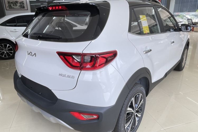 Used Kia kx1 Stonic 2021 1.4L CVT Sunroof Model Exterior 5