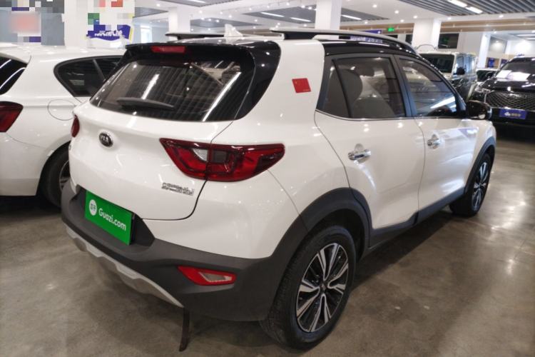 Used Kia kx1 Stonic 2021 1.4L Automatic Fun & Sport Edition Exterior 5