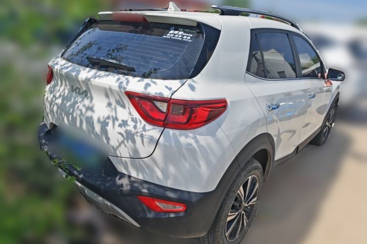 Used Kia kx1 Stonic 2021 1.4L CVT Fun Edition Exterior 5