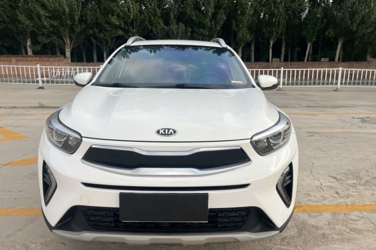 Used Kia kx1 Stonic 2021 1.4L CVT Fun Edition Exterior 5