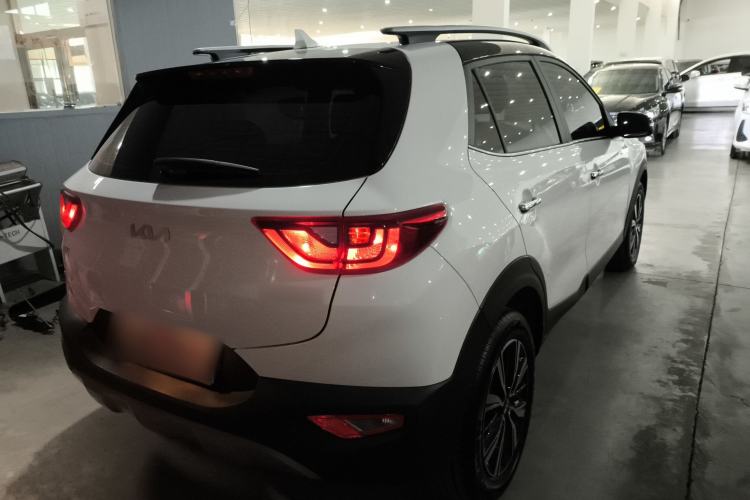 Used Kia kx1 Stonic 2021 1.4L CVT Sunroof Model Exterior 5