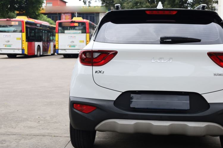 Used Kia kx1 Stonic 2021 1.4L CVT Fun & Sunroof Model Exterior 5