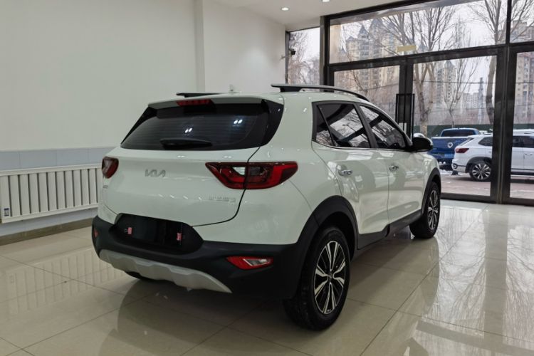 Used Kia kx1 Stonic 2021 1.4L CVT Fun Edition Exterior 6