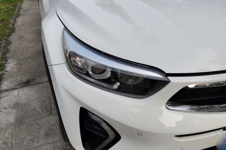 Used Kia kx1 Stonic 2021 1.4L CVT Sunroof Model Exterior 6