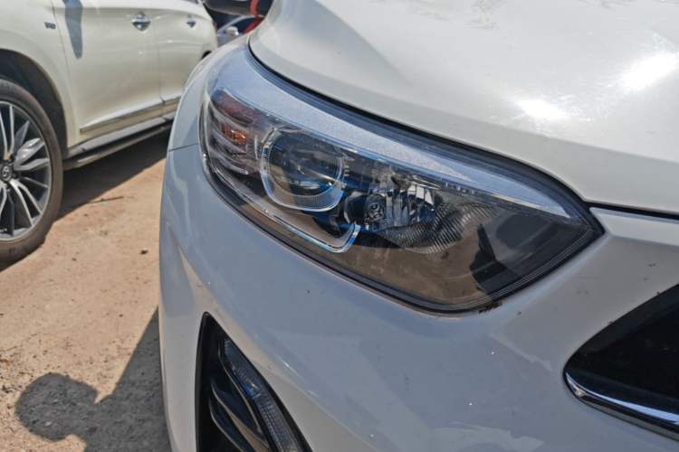 Used Kia kx1 Stonic 2021 1.4L CVT Fun Edition Exterior 6