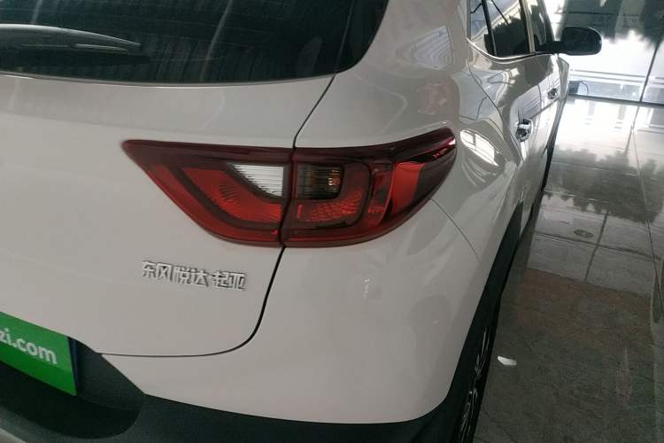 Used Kia kx1 Stonic 2021 1.4L CVT Fun & Sunroof Model Exterior 6