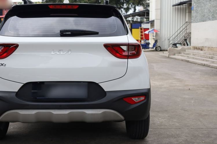 Used Kia kx1 Stonic 2021 1.4L CVT Fun & Sunroof Model Exterior 6