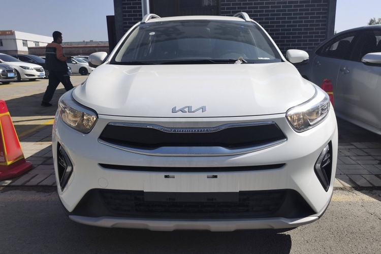 Used Kia kx1 Stonic 2021 1.4L CVT Fun Edition Front