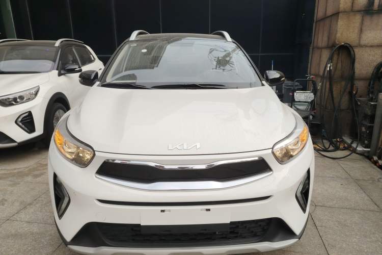 Used Kia kx1 Stonic 2021 1.4L CVT Sunroof Model Front