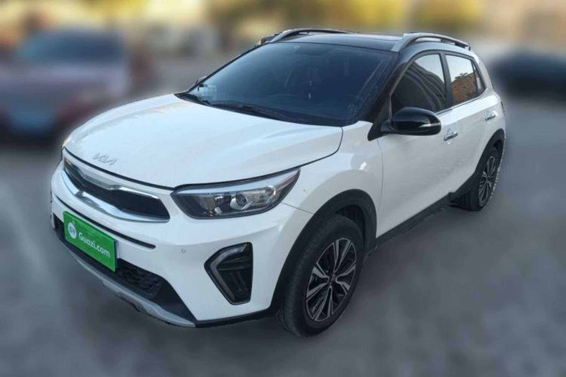 Used Kia kx1 Stonic 2021 1.4L CVT Sunroof Model Front Left 45 Deg