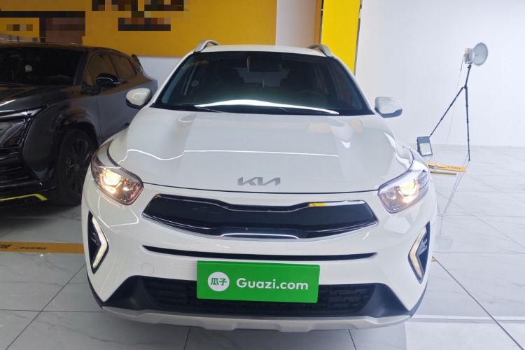Used Kia kx1 Stonic 2021 1.4L CVT Fun Edition Front