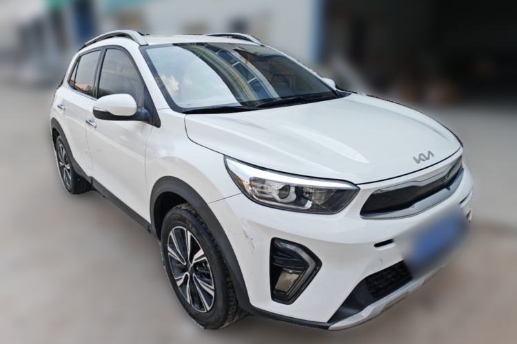 Used Kia kx1 Stonic 2021 1.4L CVT Fun Edition Front Right 45 Deg