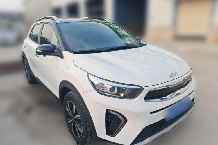Used Kia kx1 Stonic 2021 1.4L CVT Sunroof Model Front Right 45 Deg