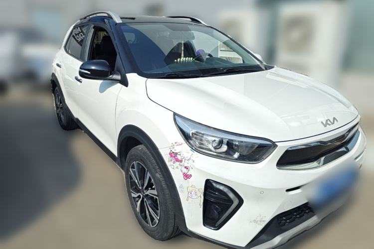 Used Kia kx1 Stonic 2021 1.4L CVT Fun & Sunroof Model Front Right 45 Deg