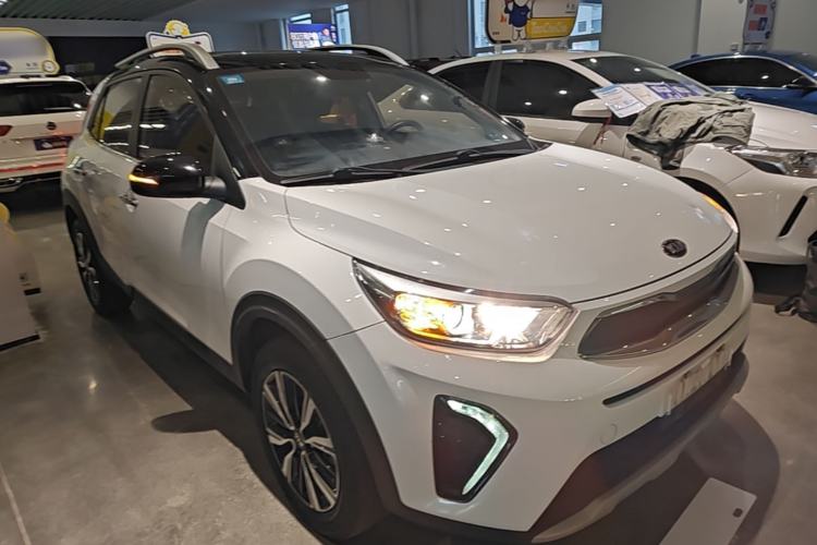 Used Kia kx1 Stonic 2021 1.4L Automatic Fun & Sport Edition Front Right 45 Deg