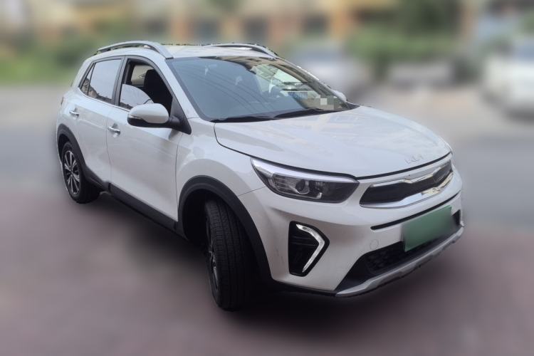 Used Kia kx1 Stonic 2021 1.4L Automatic Fun Edition Front Right 45 Deg