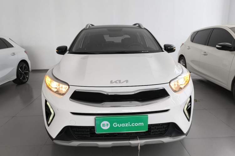 Used Kia kx1 Stonic 2021 1.4L CVT Sunroof Model Front