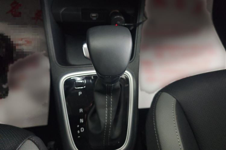 Used Kia kx1 Stonic 2021 1.4L CVT Sunroof Model Gear Lever