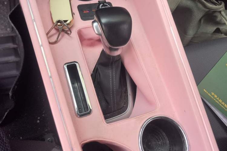 Used Kia kx1 Stonic 2021 1.4L Automatic Fun Edition Gear Lever