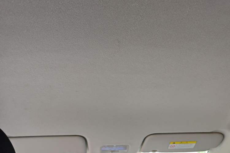 Used Kia kx1 Stonic 2021 1.4L Manual Fun Edition Headliner