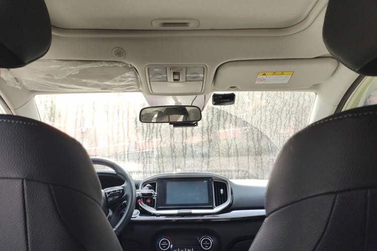 Used Kia kx1 Stonic 2021 1.4L CVT Fun & Sunroof Model Headliner