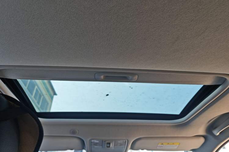 Used Kia kx1 Stonic 2021 1.4L CVT Sunroof Model Headliner