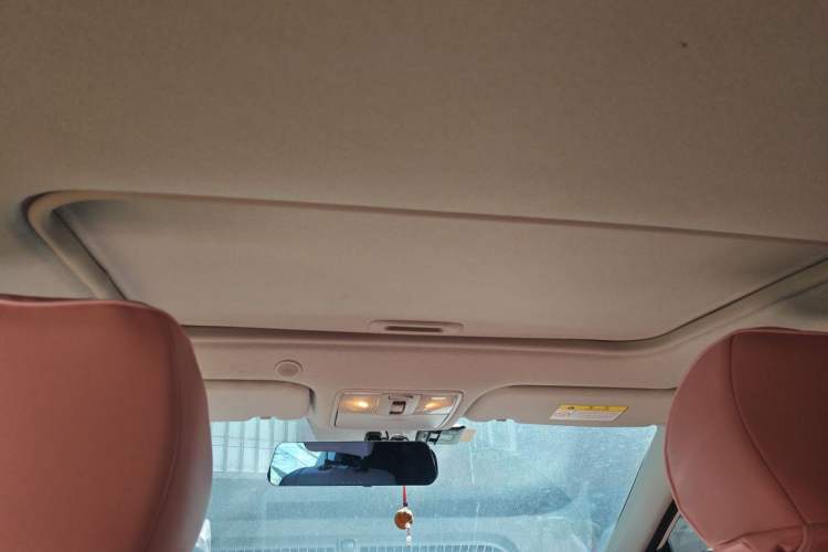 Used Kia kx1 Stonic 2021 1.4L CVT Fun & Sunroof Model Headliner