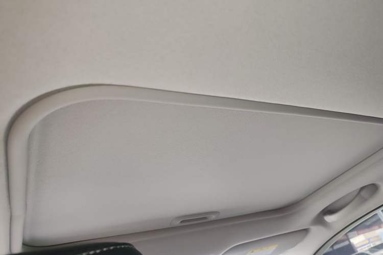 Used Kia kx1 Stonic 2021 1.4L Automatic Fun & Sport Edition Headliner