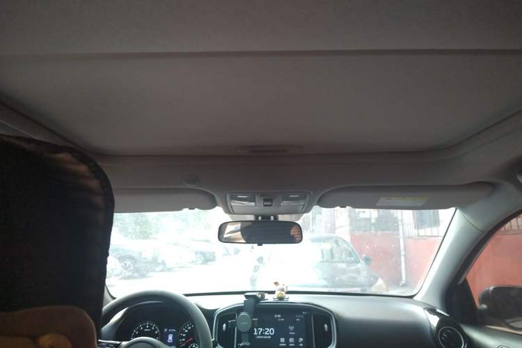 Used Kia kx1 Stonic 2021 1.4L CVT Sunroof Model Headliner