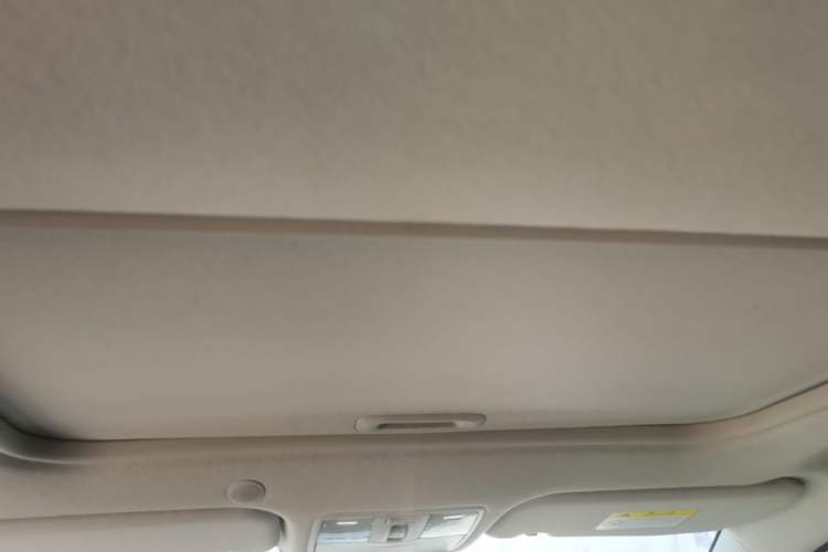 Used Kia kx1 Stonic 2021 1.4L CVT Sunroof Model Headliner