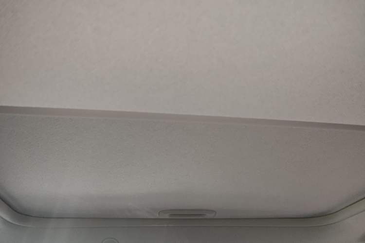 Used Kia kx1 Stonic 2021 1.4L CVT Fun & Sunroof Model Headliner