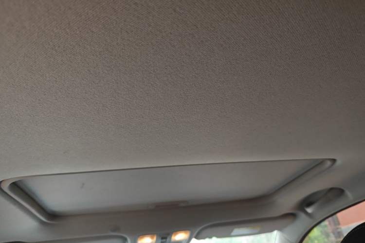 Used Kia kx1 Stonic 2021 1.4L CVT Fun & Sunroof Model Headliner