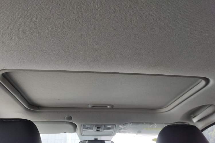 Used Kia kx1 Stonic 2021 1.4L CVT Sunroof Model Headliner