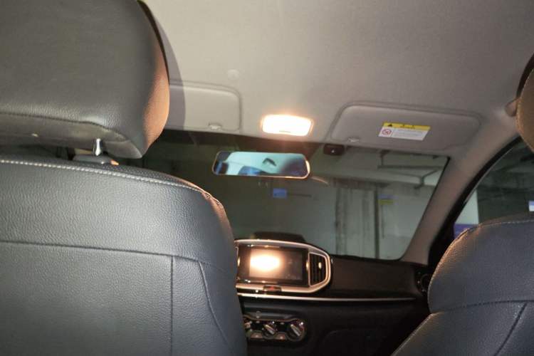 Used Kia kx1 Stonic 2021 1.4L Automatic Fun Edition Headliner