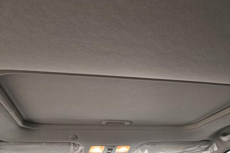 Used Kia kx1 Stonic 2021 1.4L CVT Sunroof Model Headliner
