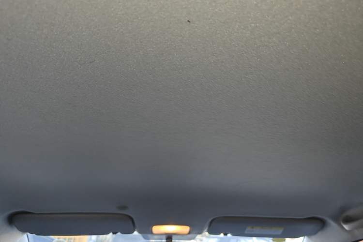 Used Kia kx1 Stonic 2021 1.4L CVT Fun Edition Headliner
