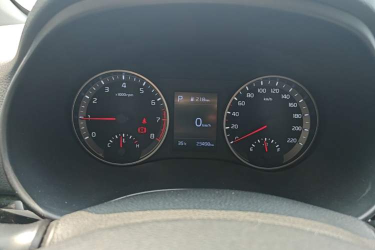 Used Kia kx1 Stonic 2021 1.4L CVT Sunroof Model Instrument Cluster