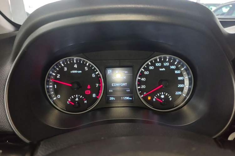 Used Kia kx1 Stonic 2021 1.4L CVT Sunroof Model Instrument Cluster