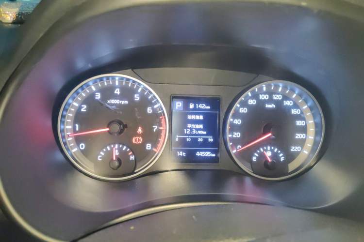 Used Kia kx1 Stonic 2021 1.4L CVT Fun & Sunroof Model Instrument Cluster