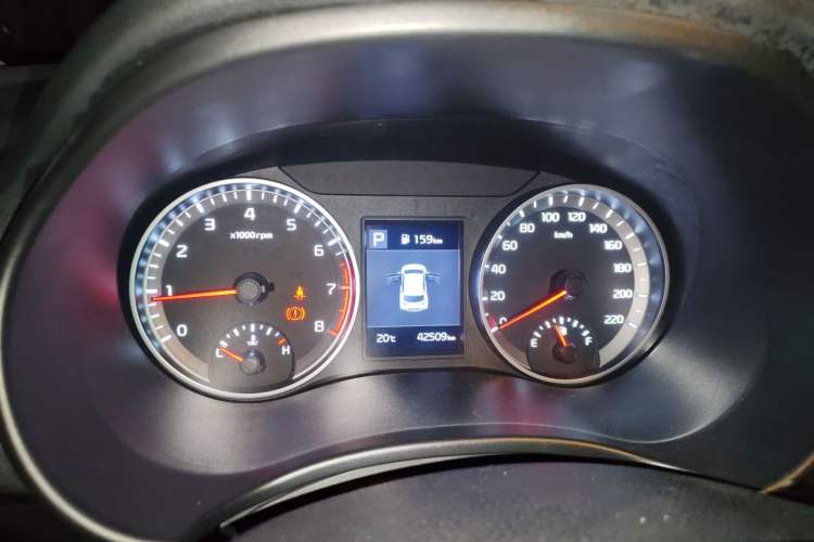 Used Kia kx1 Stonic 2021 1.4L CVT Fun Edition Instrument Cluster