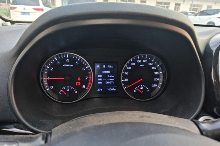 Used Kia kx1 Stonic 2021 1.4L CVT Sunroof Model Instrument Cluster