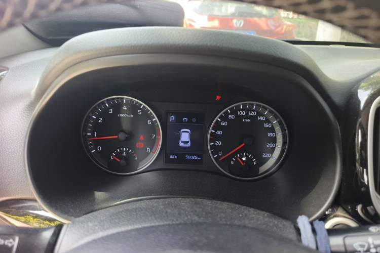 Used Kia kx1 Stonic 2021 1.4L CVT Sunroof Model Instrument Cluster