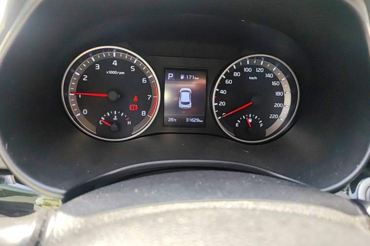 Used Kia kx1 Stonic 2021 1.4L CVT Sunroof Model Instrument Cluster