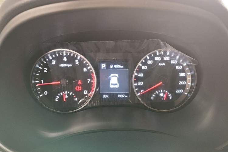 Used Kia kx1 Stonic 2021 1.4L CVT Sunroof Model Instrument Cluster