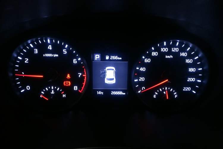 Used Kia kx1 Stonic 2021 1.4L CVT Fun & Sunroof Model Instrument Cluster
