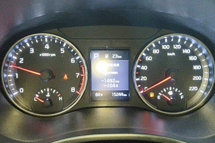 Used Kia kx1 Stonic 2021 1.4L CVT Fun Edition Instrument Cluster
