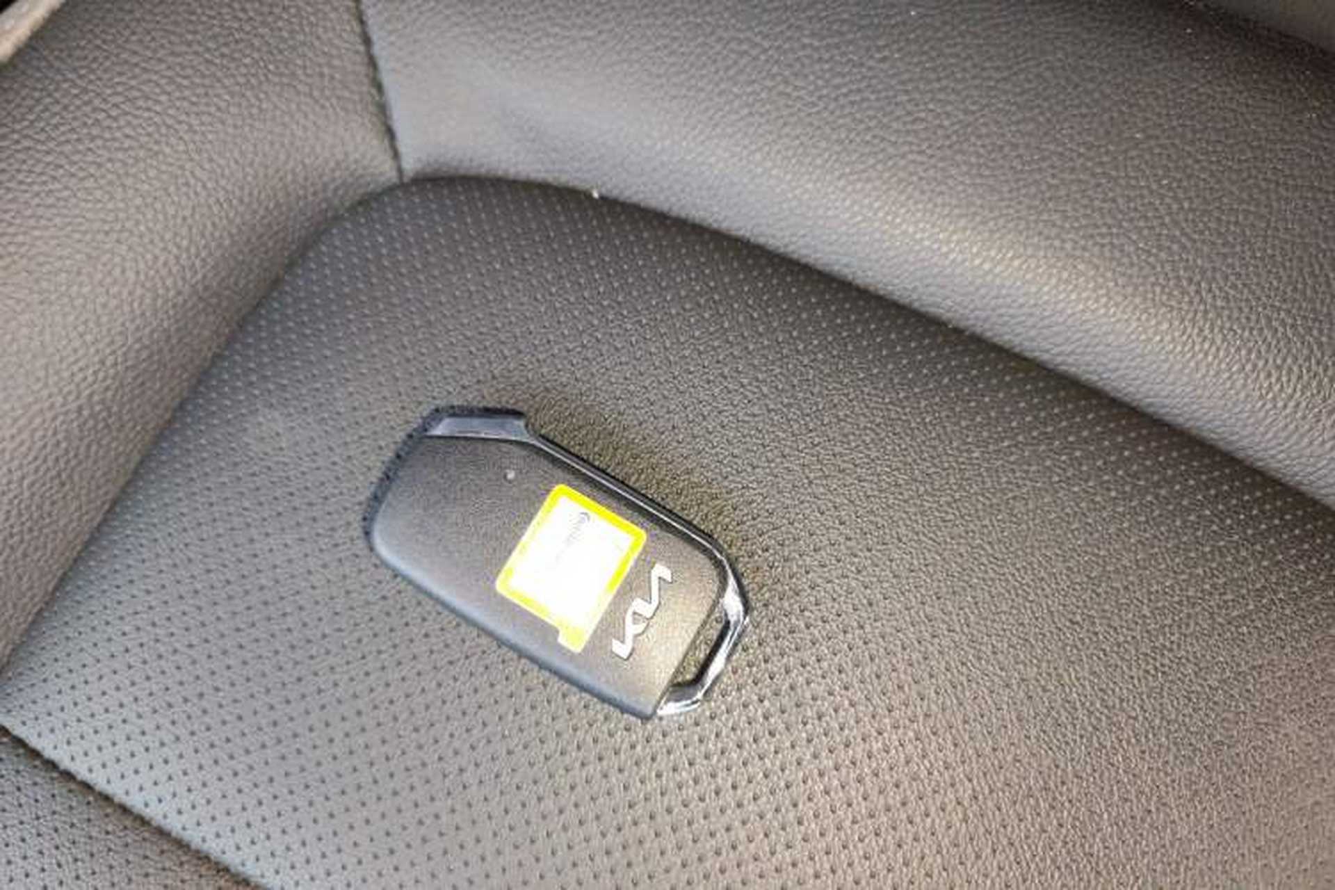 Used Kia kx1 Stonic 2021 1.4L CVT Fun Edition Interior 1