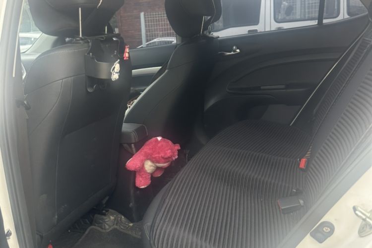 Used Kia kx1 Stonic 2021 1.4L CVT Fun & Sunroof Model Interior 2