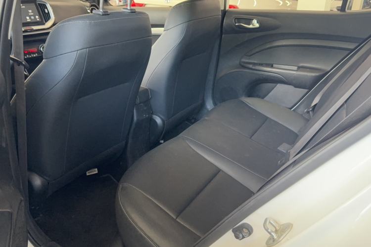 Used Kia kx1 Stonic 2021 1.4L CVT Fun & Sunroof Model Interior 2