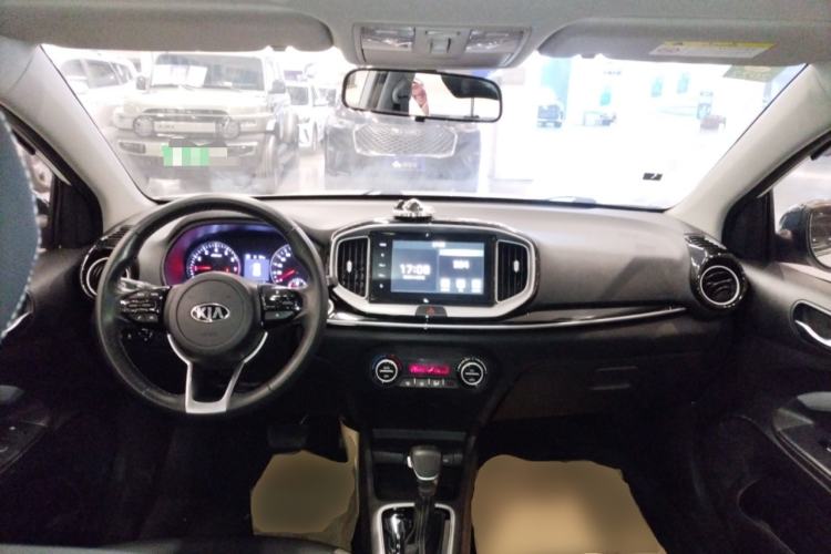 Used Kia kx1 Stonic 2021 1.4L Automatic Fun & Sport Edition Interior 2